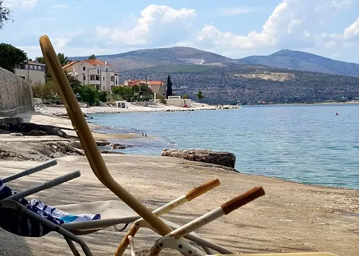 Krolo Otok Ciovo דירה
